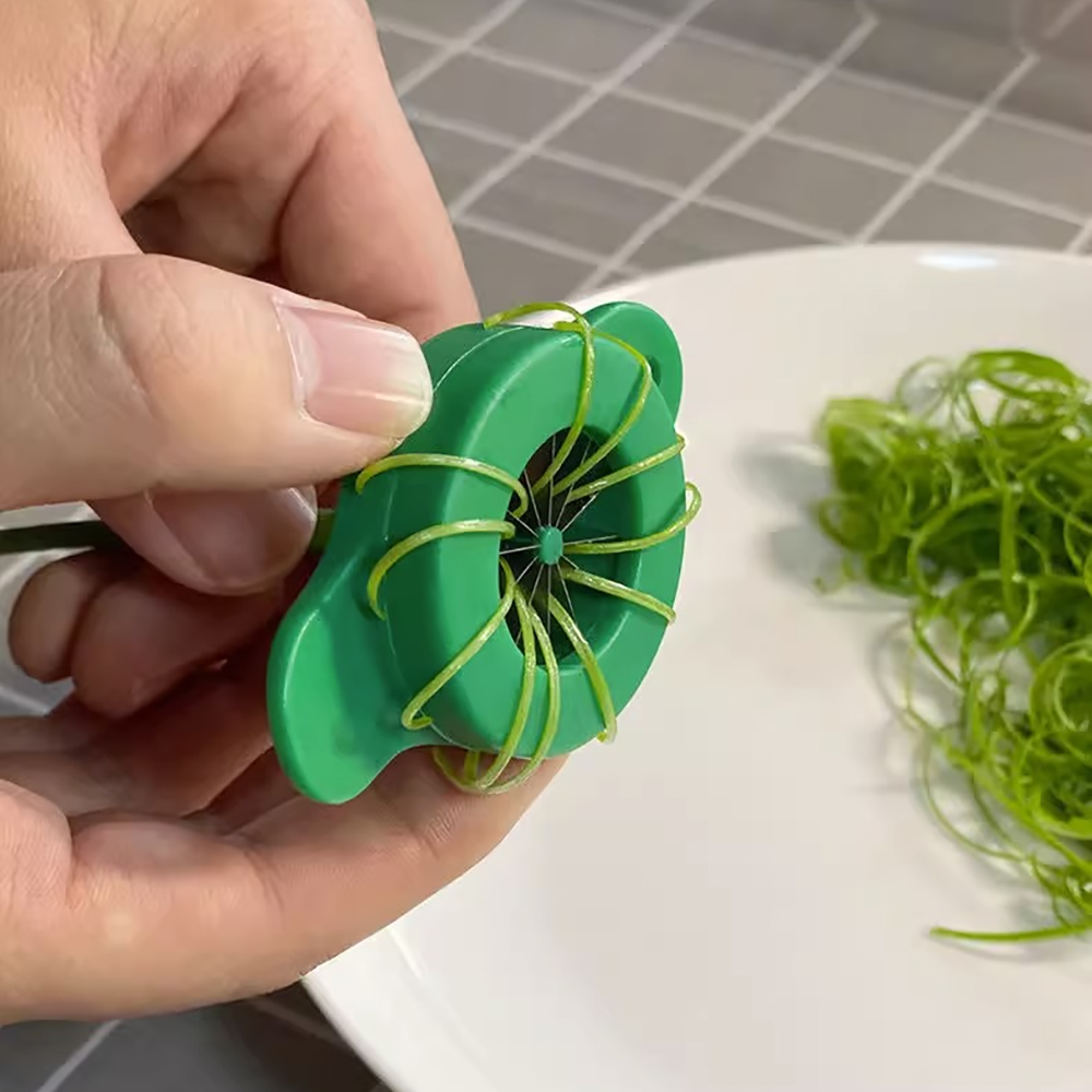 ミニネギのすりおろし,おろし金,手動野菜カッター,キッチンア - Household Kitchen Gadgets Vegetable Cutter Silk Cutter のレビューと価格