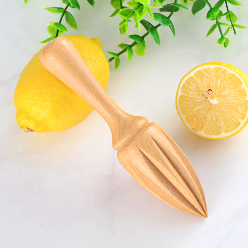 木製柑橘類リーマー、ヨーロッパ産硬材で作られた手作りレモン絞 - Kitchen Gadgets Made In Usa のレビューと価格