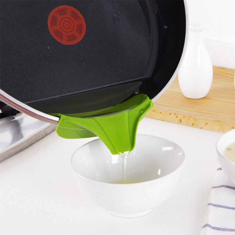 1/2個入り キッチン漏斗、クリエイティブなクリップ式シリコ - Kitchen Gadgets Guide のレビューと価格