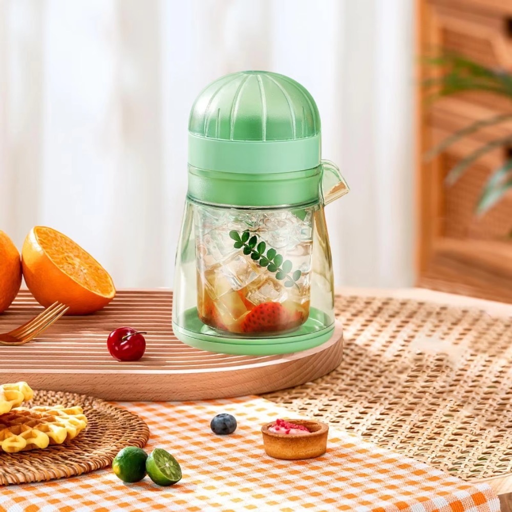 キッチンガジェット 手動式ザクロジューサー フィルター付き  - Kitchen Gadgets Juicer のレビューと価格