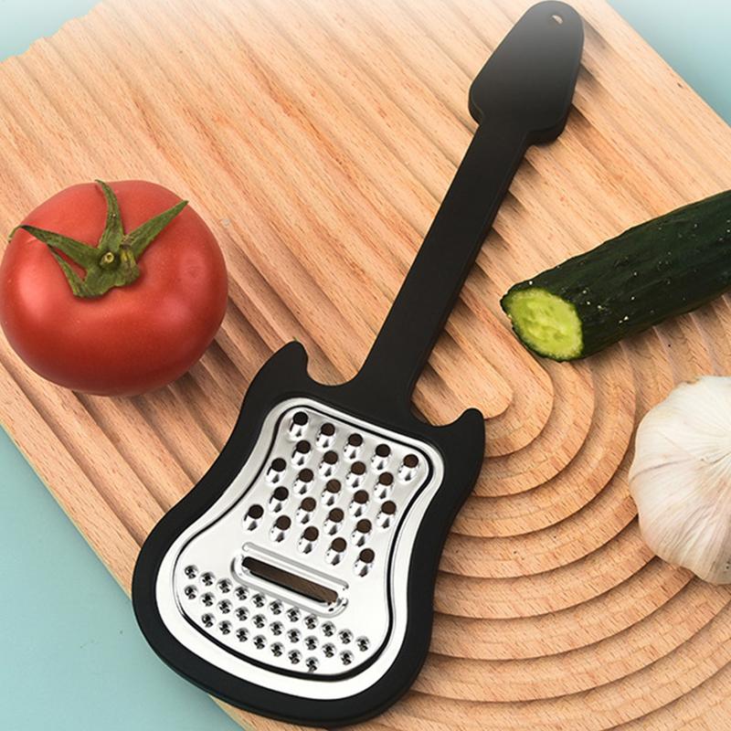 ギター形状チーズおろし金多目的ステンレス鋼野菜ゼスターおろし - Household Kitchen Gadgets Vegetable Cutter Silk Cutter のレビューと価格